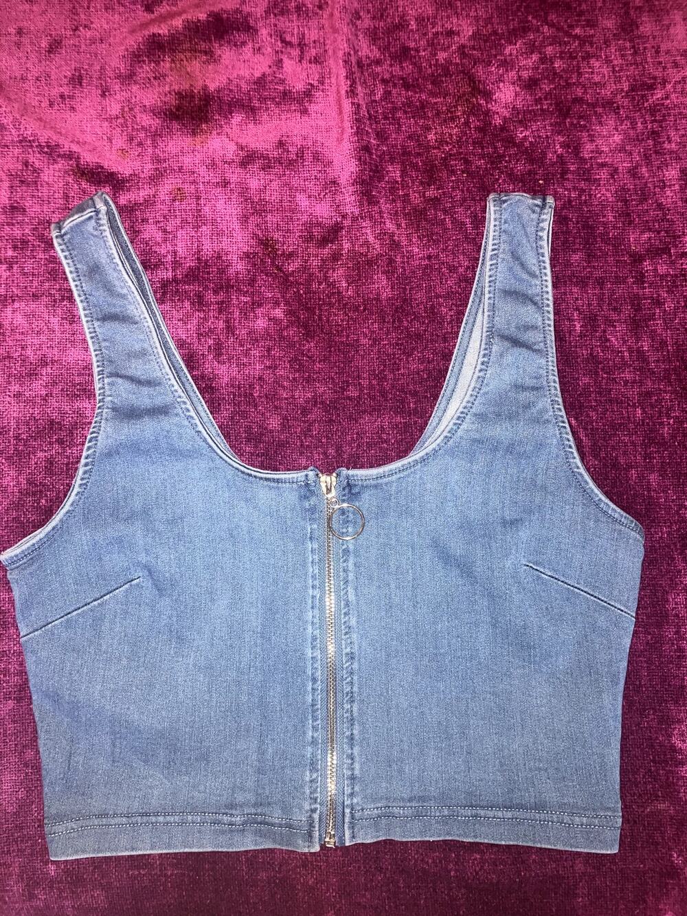 IRIS Chambray Stretch Denim Zipper Crop Top Size Medium M Juniors